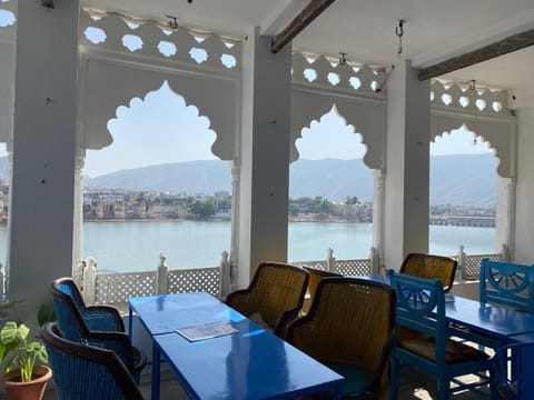 View (from property/room), Seating area, Lake view