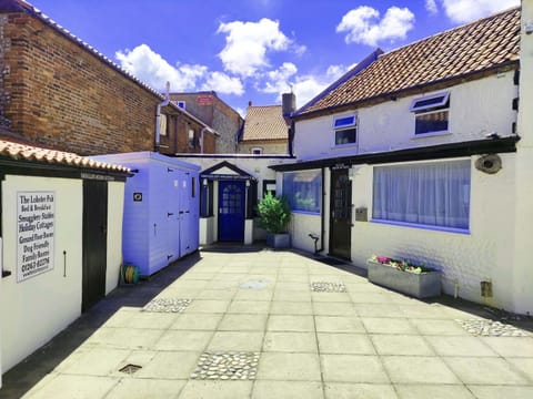 Property building, Street view