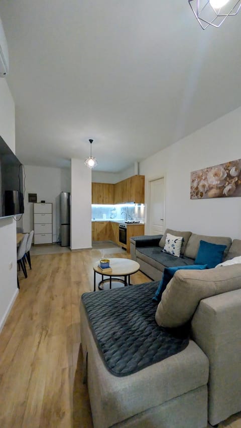 Communal lounge/ TV room, TV and multimedia, Living room, Seating area