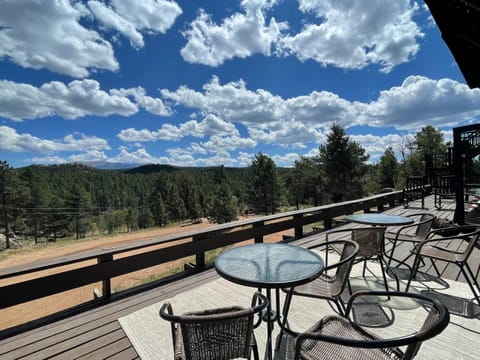 Patio, Restaurant/places to eat, View (from property/room)