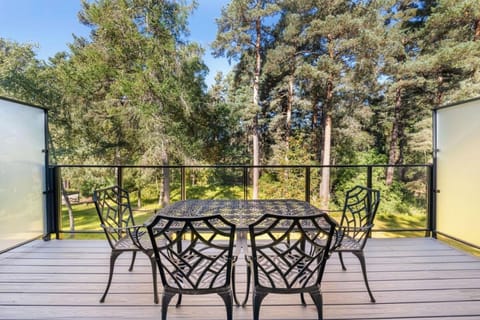 Patio, View (from property/room)