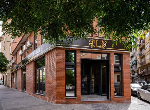 Day, Street view, Location