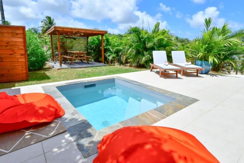 Patio, Swimming pool