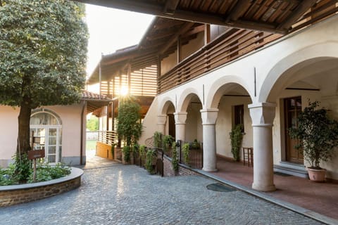 Inner courtyard view