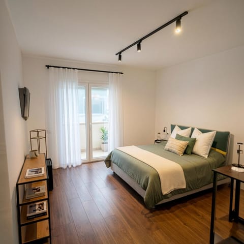 TV and multimedia, Bedroom, Breakfast