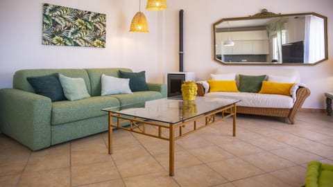 Lounge or bar