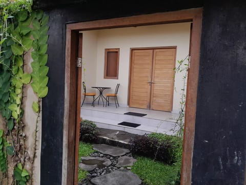 Facade/entrance, Balcony/Terrace