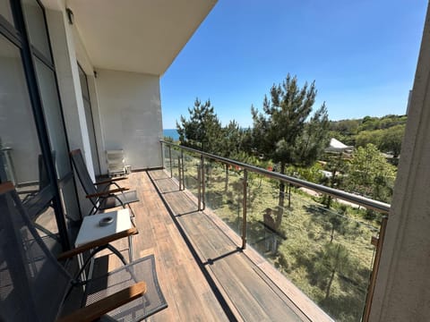 Patio, Spring, Day, Natural landscape, View (from property/room), Balcony/Terrace, Balcony/Terrace, Sea view