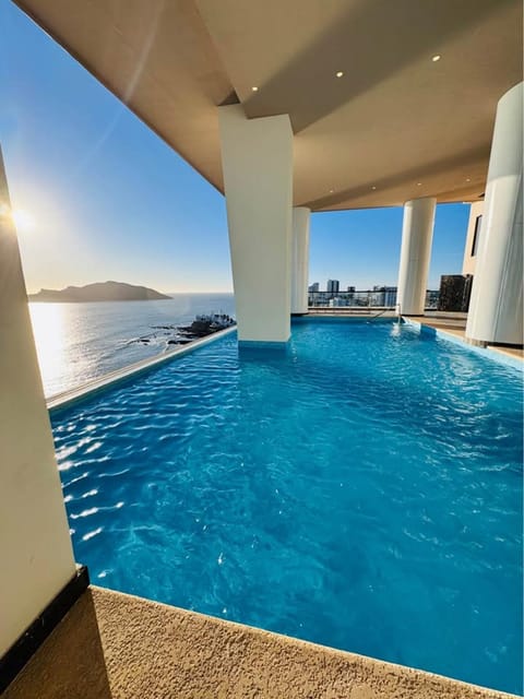 View (from property/room), Sea view, Swimming pool