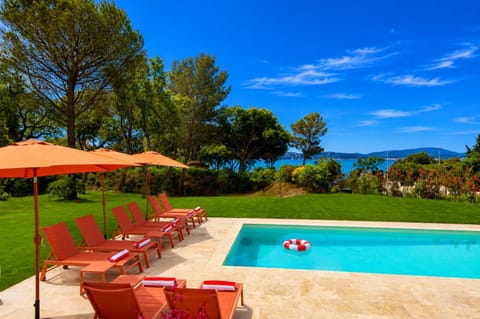 Day, Natural landscape, Garden, Garden view, Pool view, Sea view, Swimming pool, sunbed