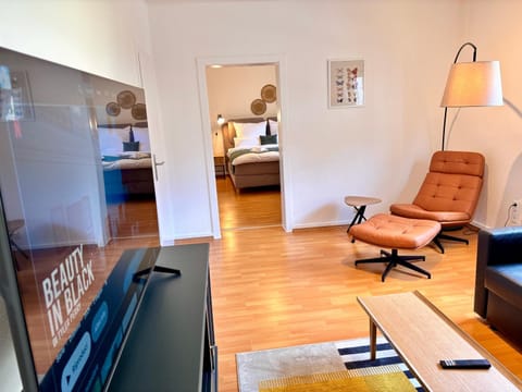 Living room, Photo of the whole room