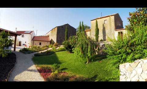 Property building, Spring, Day, Winter, Summer, Garden, View (from property/room), Lobby or reception, Autumn, On site, Area and facilities, Entertainment