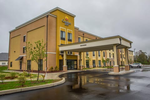 Facade/entrance, Street view