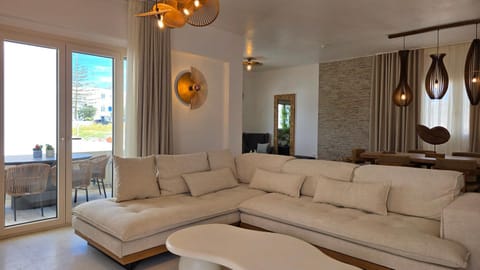 Balcony/Terrace, Living room, Seating area