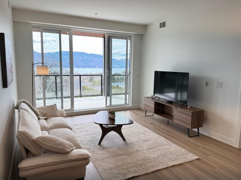 Living room, Seating area, Mountain view