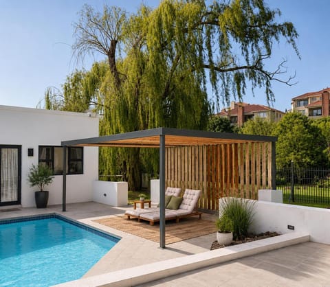Swimming pool, Swimming pool, sunbed