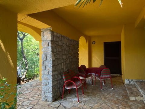 Patio, Seating area, Dining area