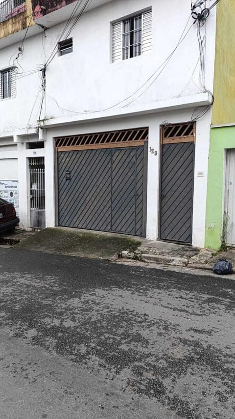 Property building, Day, Neighbourhood, Street view
