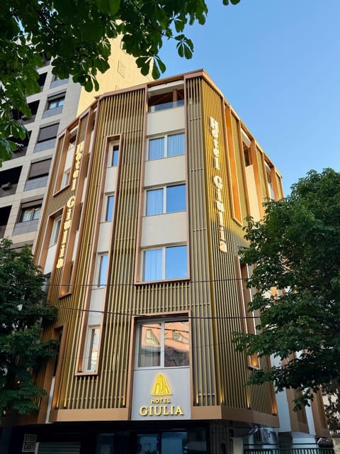 Property building, Day