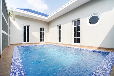 Pool view, Swimming pool