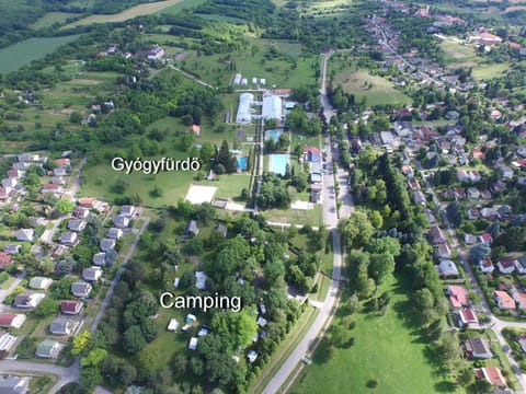 Natural landscape, Bird's eye view, Location