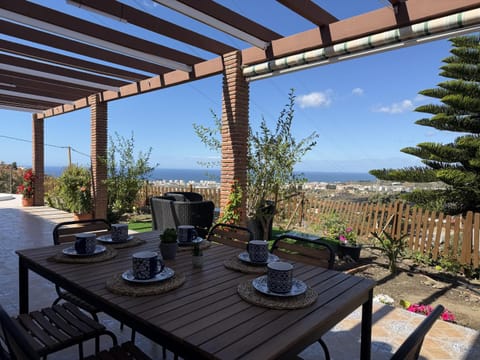 View (from property/room), Balcony/Terrace