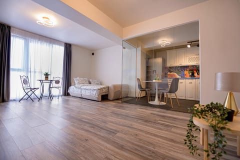 Bed, Kitchen or kitchenette, Bedroom, towels