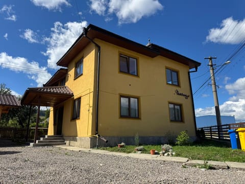 Property building, Day, Inner courtyard view