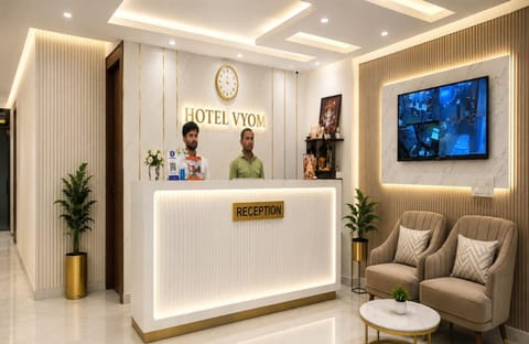 Lobby or reception, Seating area