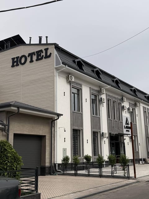 Property building, Day