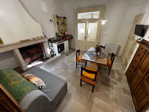 Living room, fireplace