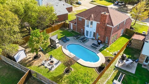 Property building, Patio, Day, Garden view, Pool view, Swimming pool, Swimming pool