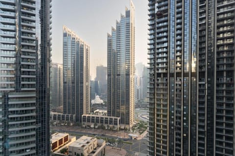 City view, Location