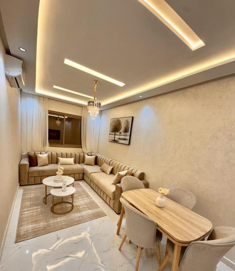 TV and multimedia, Living room, Seating area, air conditioner