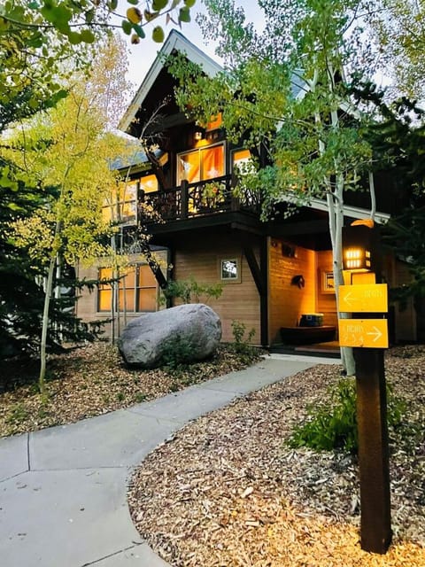 Property building, Day