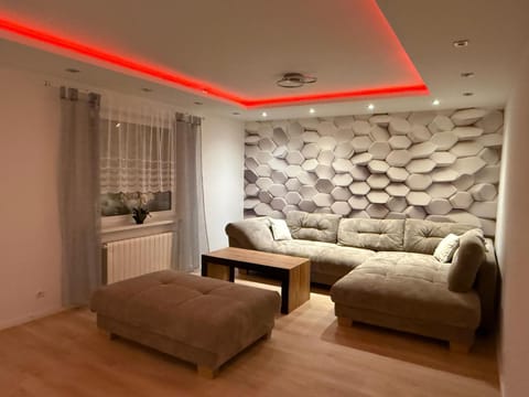 Living room, Photo of the whole room, Seating area
