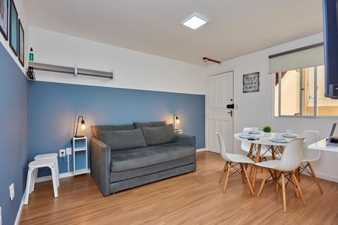 Living room, Seating area, Dining area, air conditioner