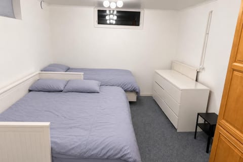 Bed, Bedroom, wardrobe
