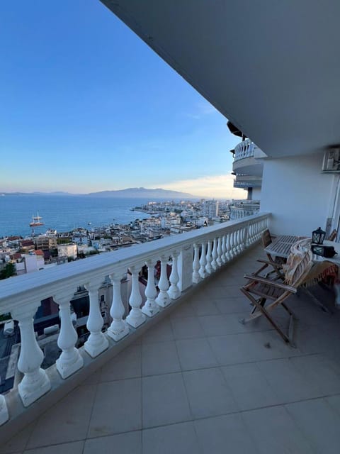 View (from property/room), Balcony/Terrace, Sea view