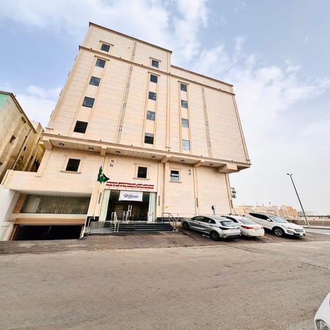 Property building, Day, Location, Parking
