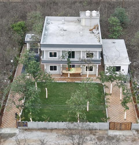 Property building, Natural landscape, Bird's eye view, Garden, Garden view