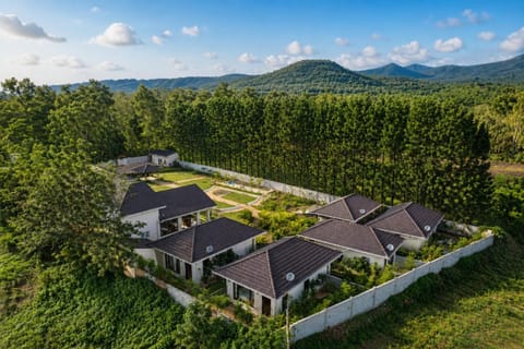 Property building, Day, Bird's eye view, Mountain view