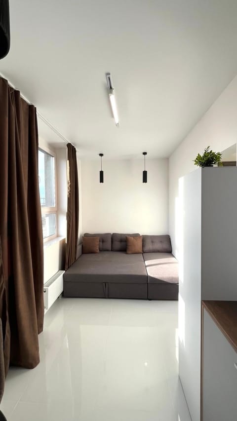 Bed, Seating area