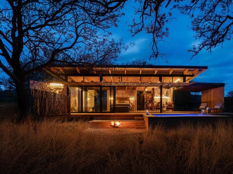 Property building, Night