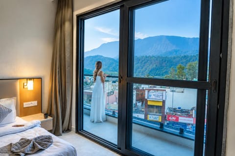Natural landscape, View (from property/room), Balcony/Terrace, Mountain view