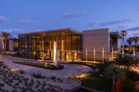 Property building, Night