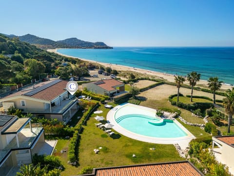 Bird's eye view, Sea view