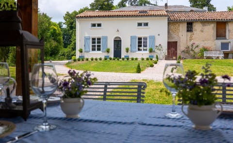 Property building, Patio, Dining area, Garden view