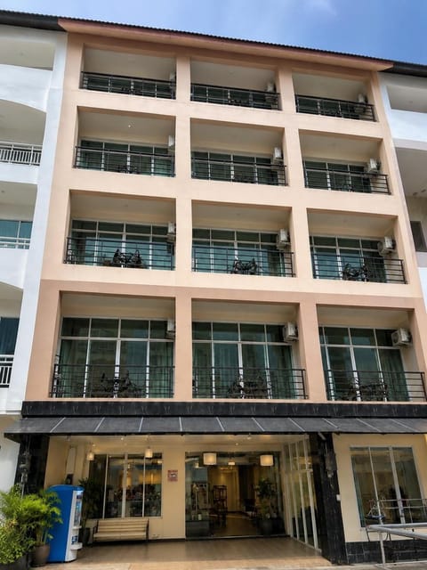 Property building, Facade/entrance