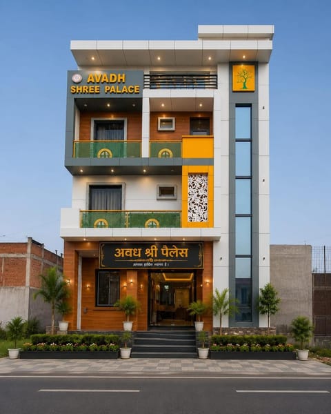 Property building, Day, Parking